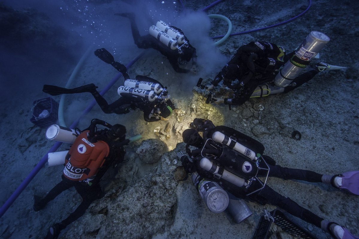 Descubren Restos Humanos en el barco que contenía el Mecanismo de Anticitera