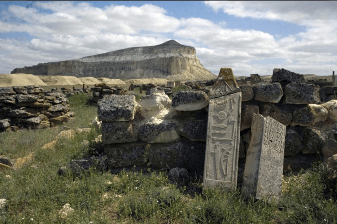 Descubren en Kazajistán un misterioso Monumento de piedra de 1.500 años