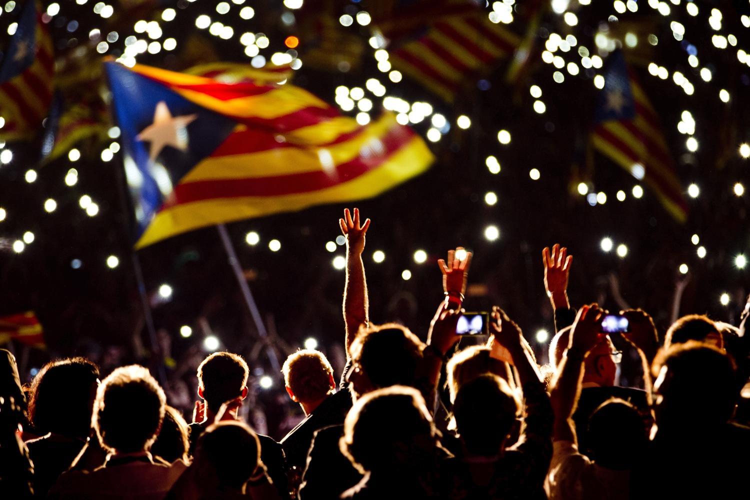 El Gran Engaño del Nacionalismo Catalán: Como una Mentira desencadena una Revolución