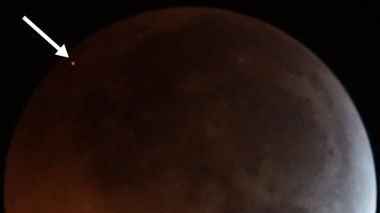 Graban el impacto de un meteorito en la Luna durante el eclipse (Video)