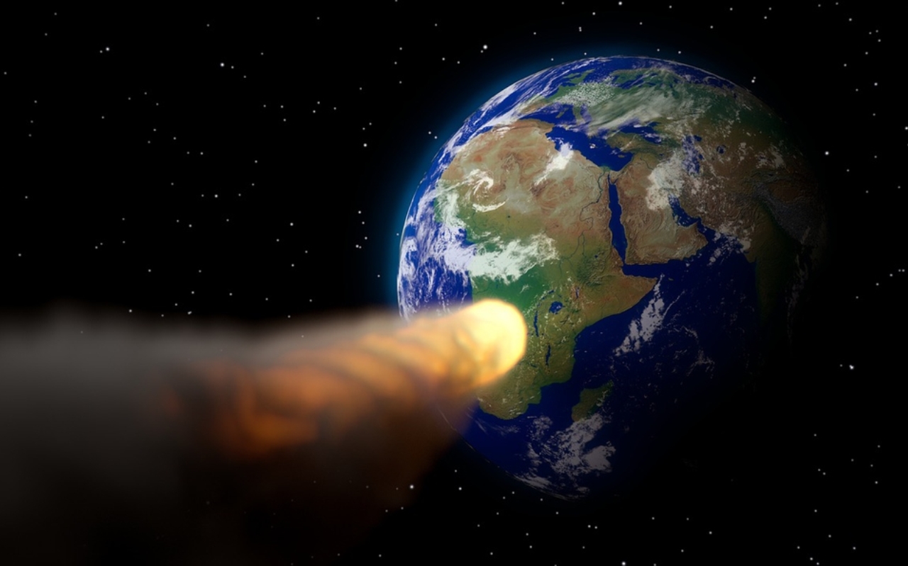 Consiguen detectar un Asteroide antes de entrar a la Tierra (Video)