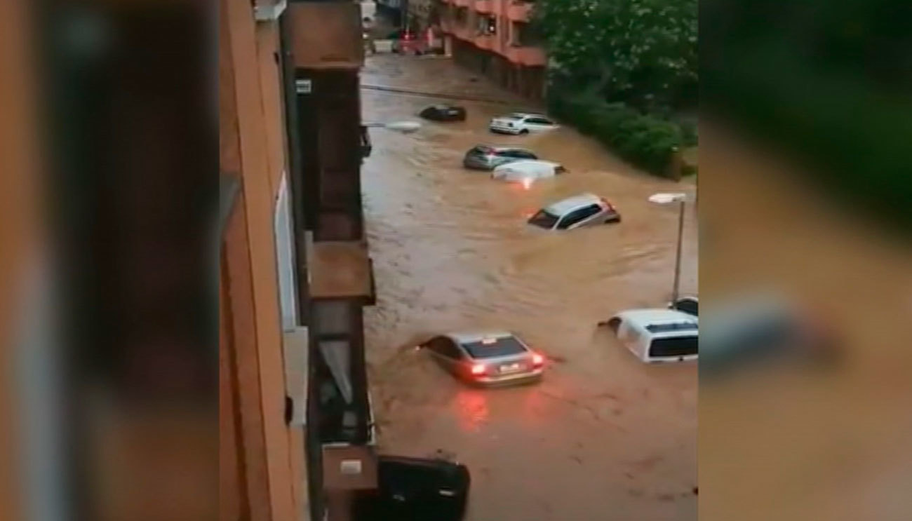 Repentinas inundaciones causan el caos en Navarra (Video)