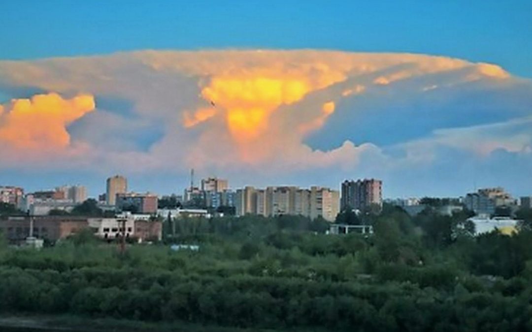Una misteriosa nube «hongo nuclear» cerca de Chernóbil provocó el pánico