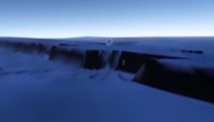 Gigantesca pared submarina que recorre al planeta es descubierta por Google Earth
