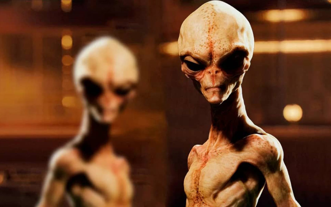 Luis Elizondo: «Hay fotografías de alienígenas guardadas en el Pentágono»