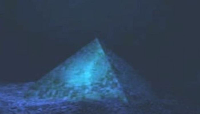 Antigua Pirámide y una ciudad sumergida: El misterio del Lago Fuxian